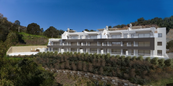 A5_The_Crest_apartments_La_Quinta_Benahavis_facade_xlarge.jpg